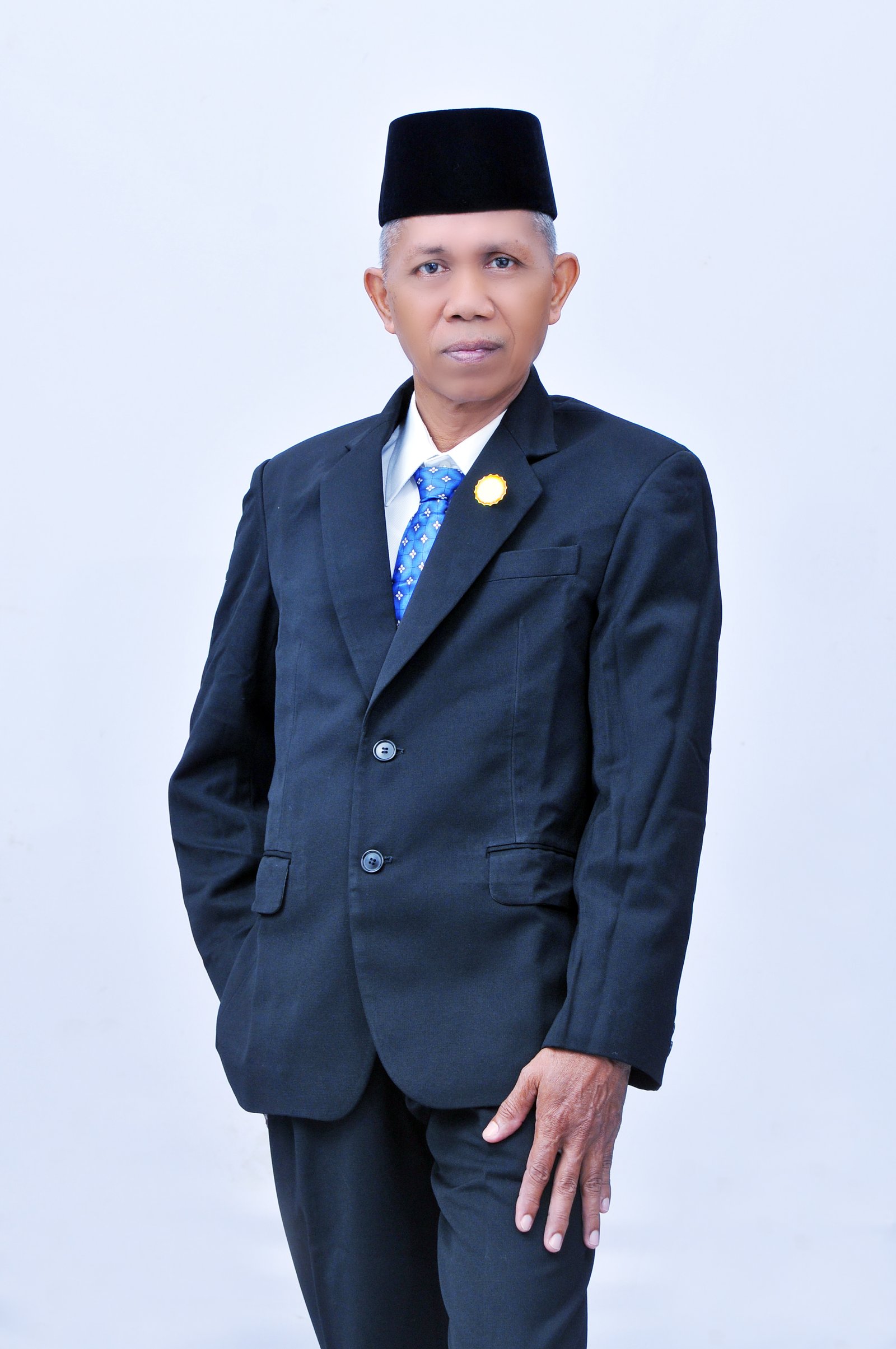 Drs. H. Fauzani, S.Pd., M.Pd.